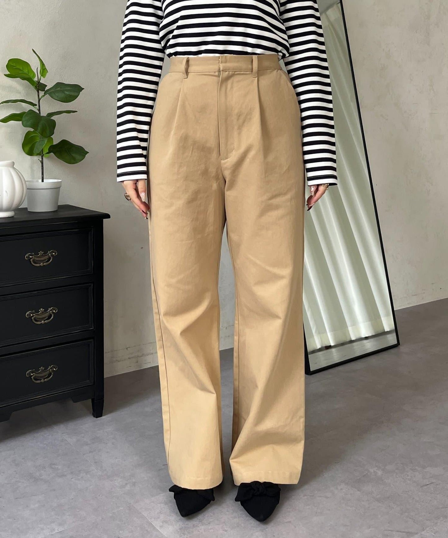 168475437