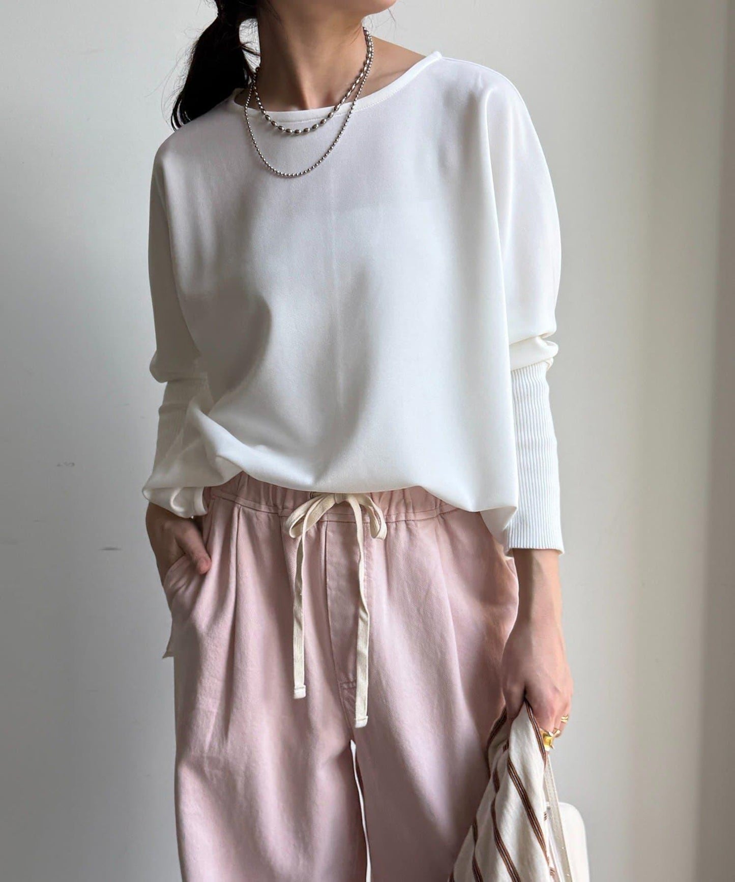 168975982