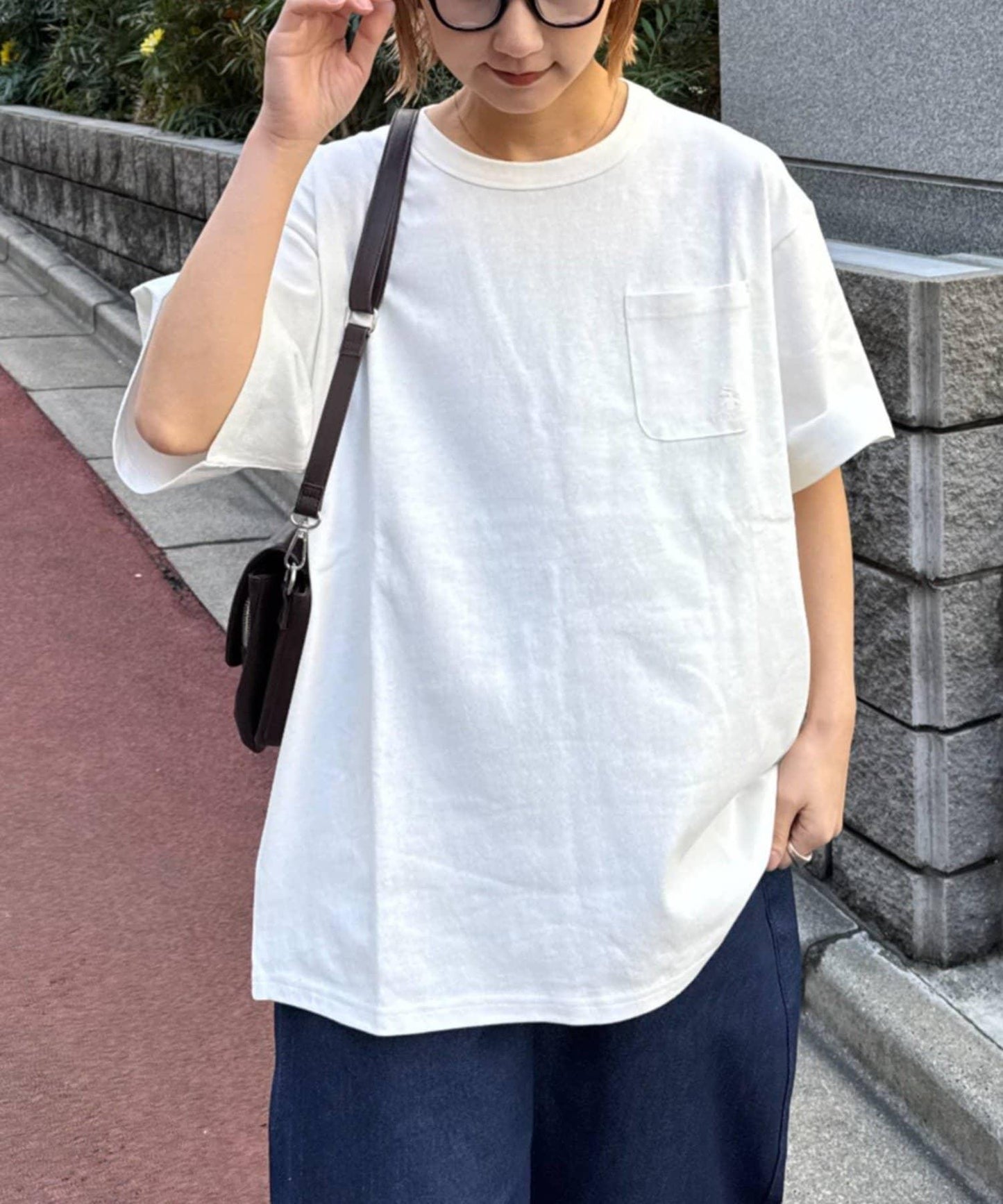 169590881