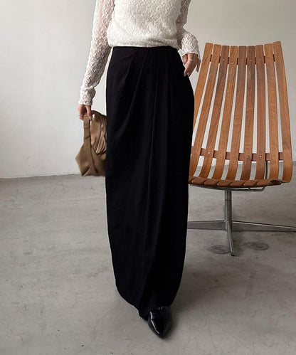 172068673