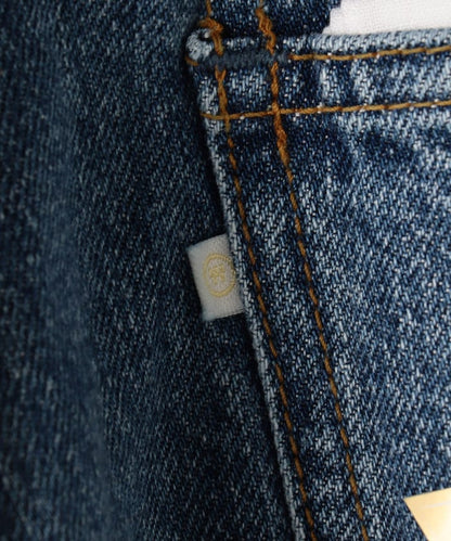 121631953