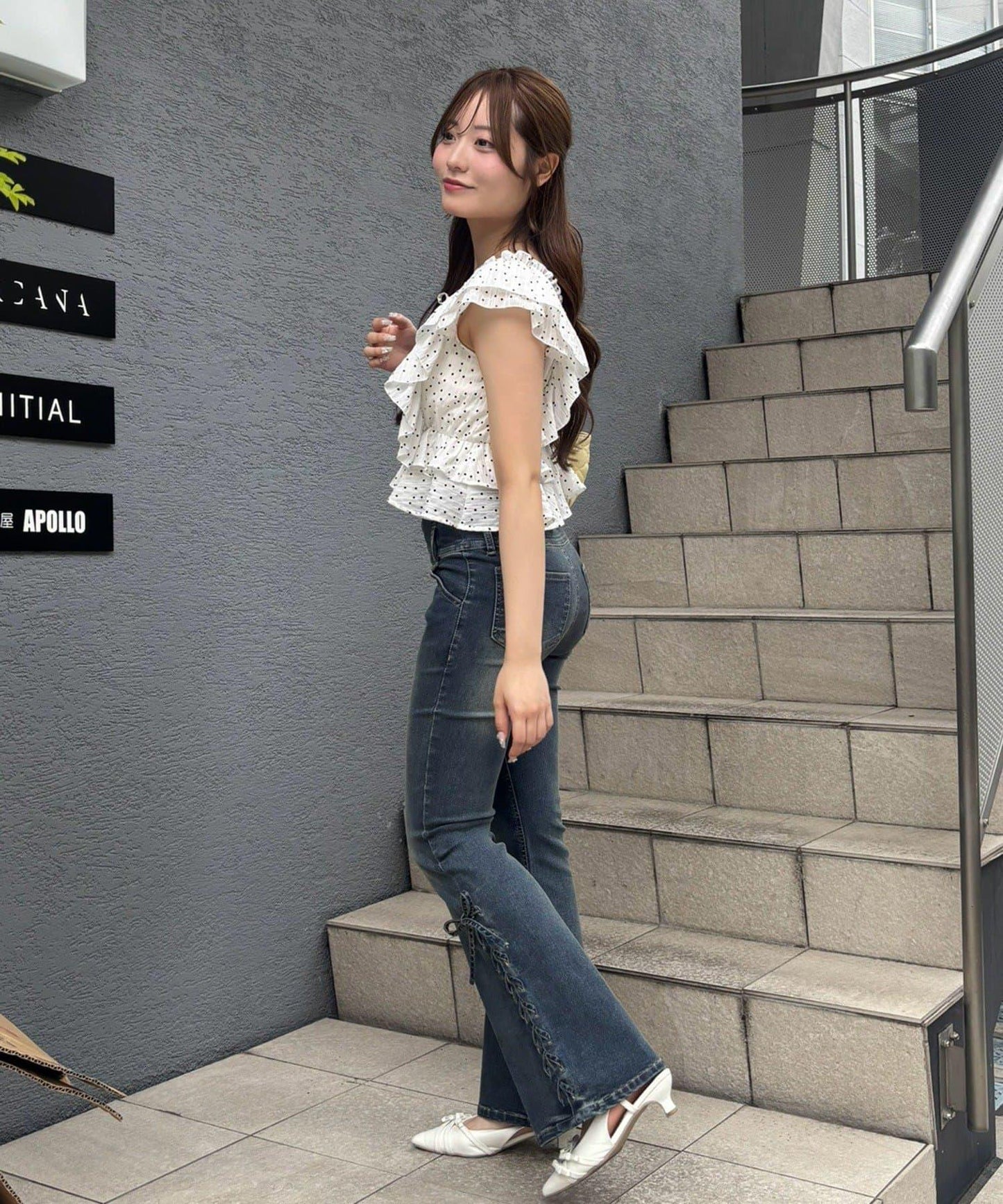 172609227