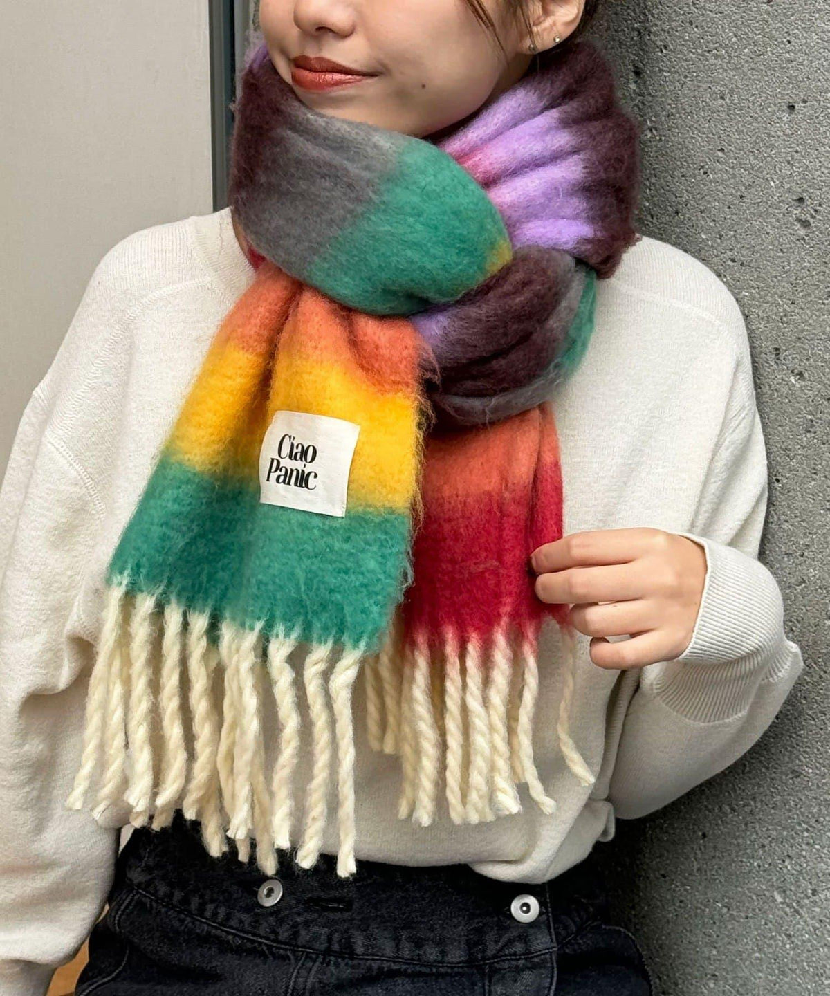 172604475