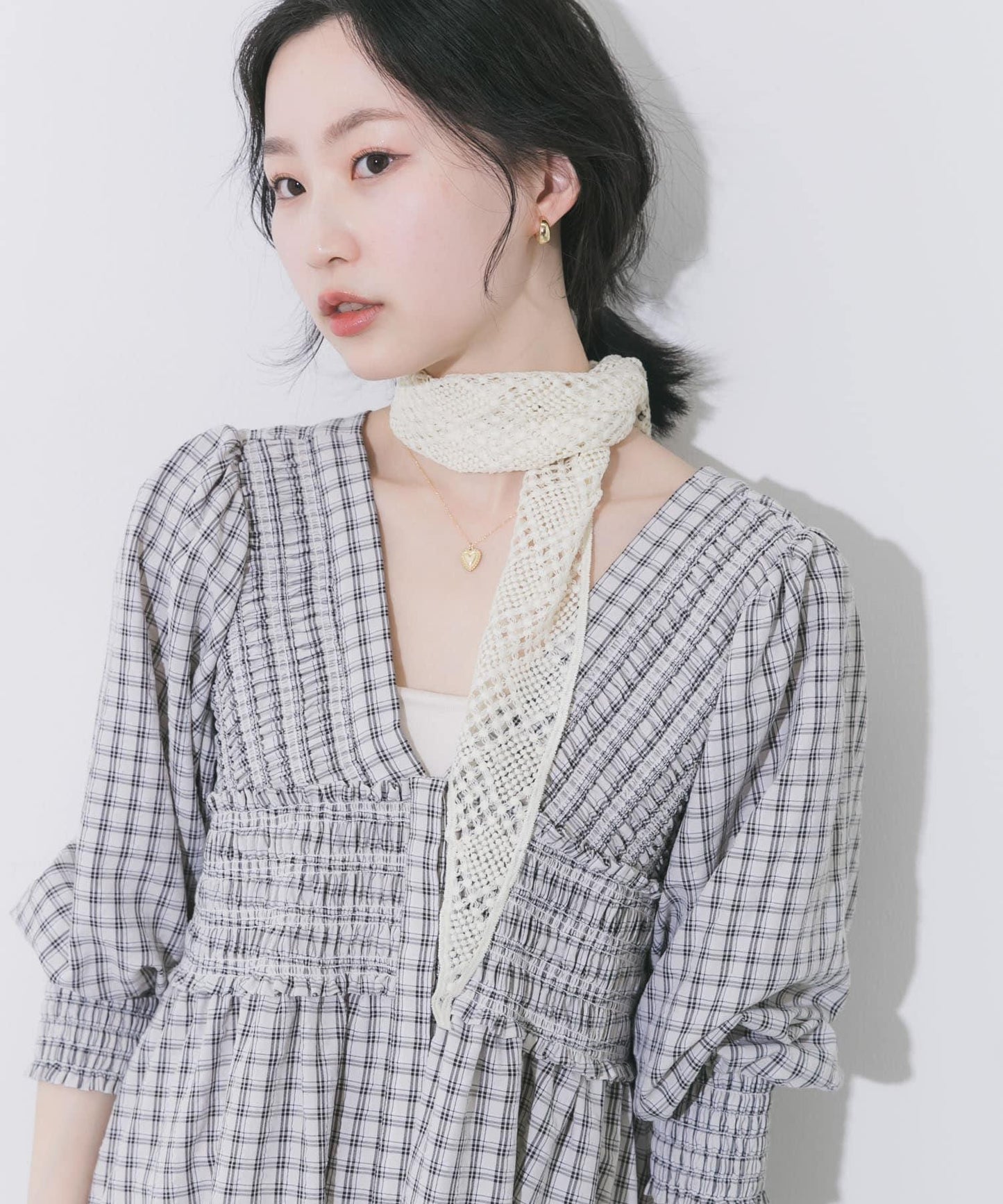 170282406