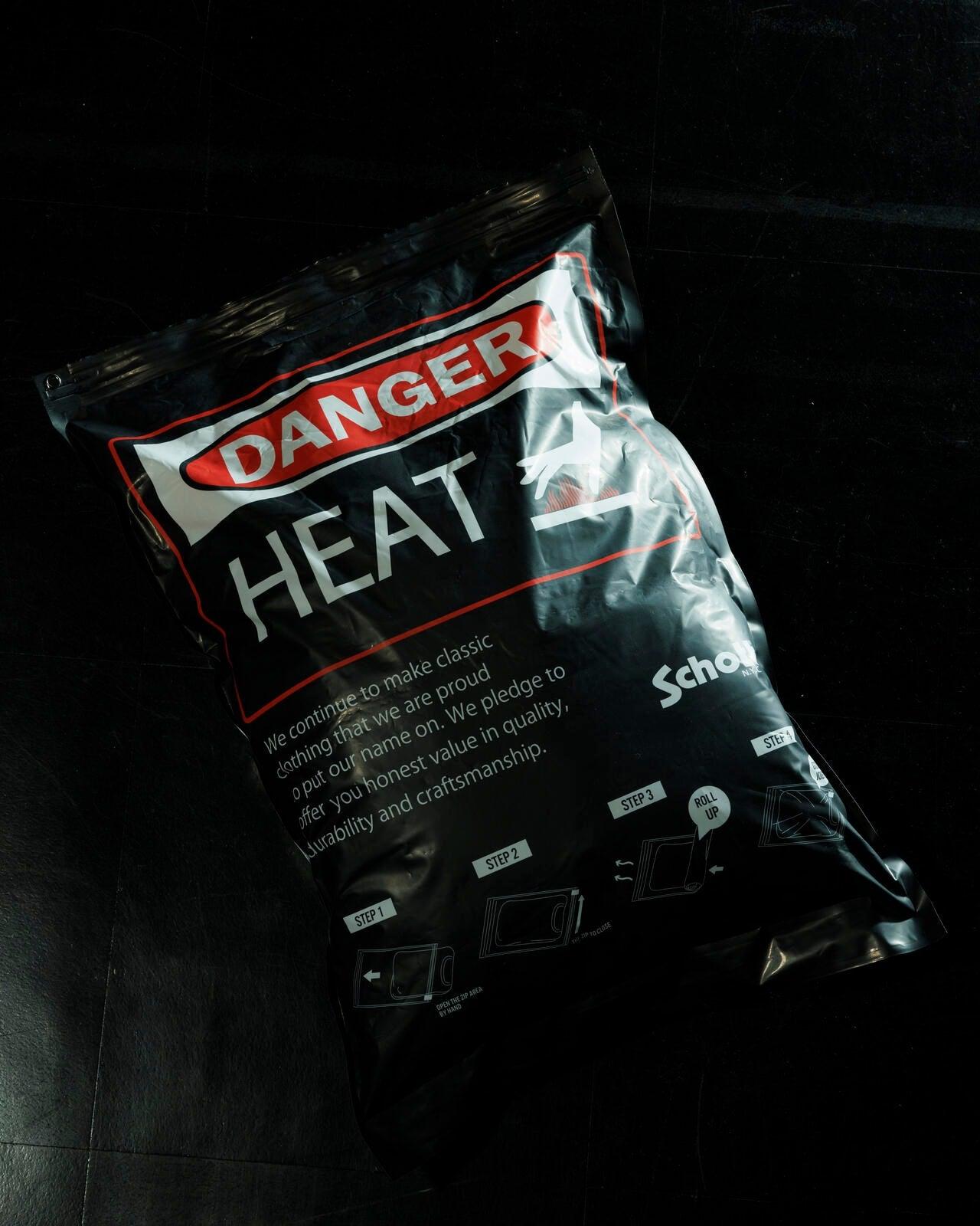 153945087