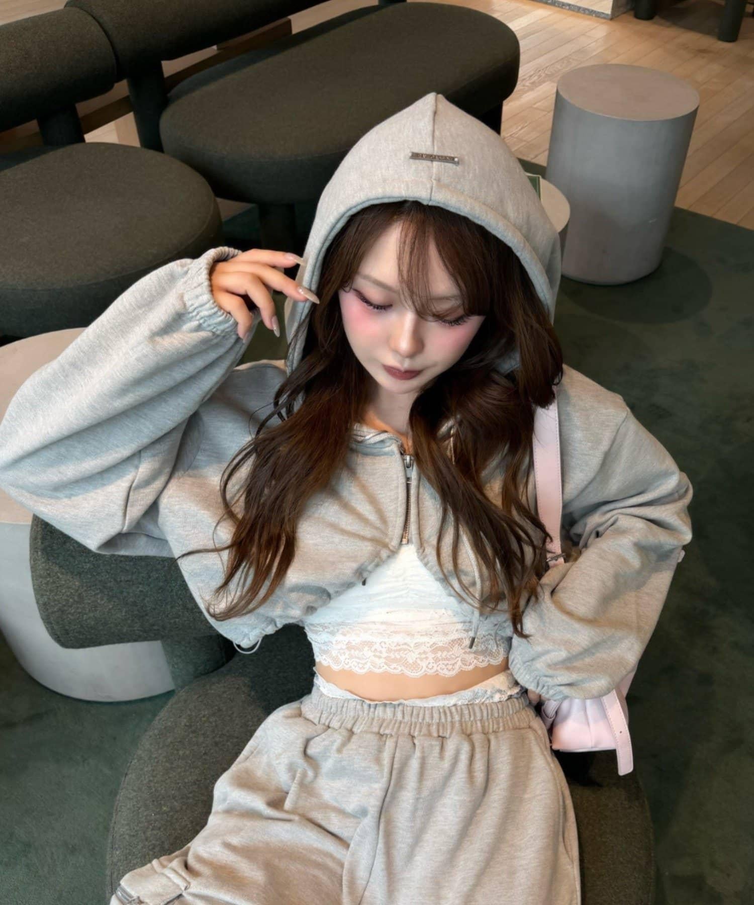 170711944