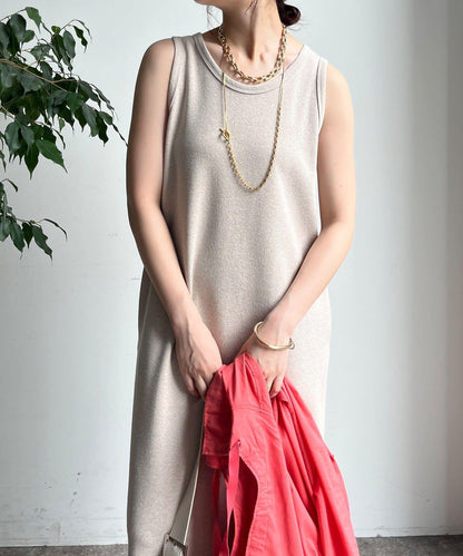 162307338