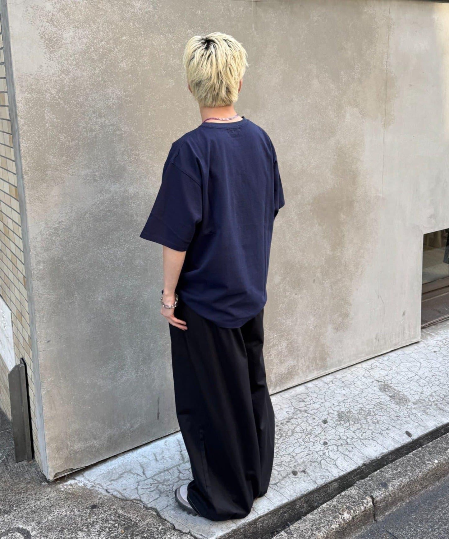 170541695