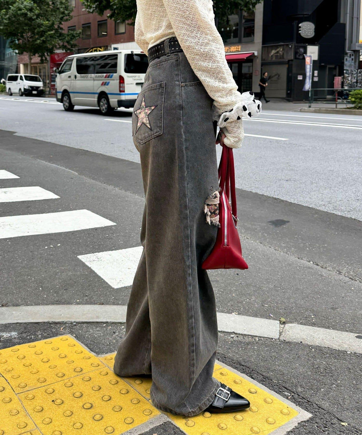 171908350