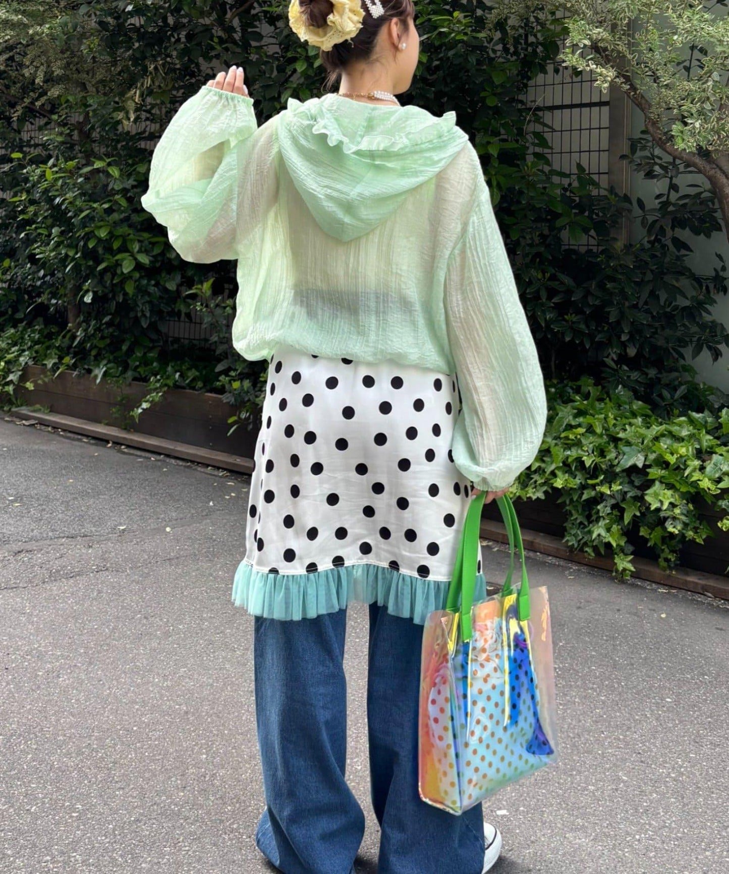 170512856