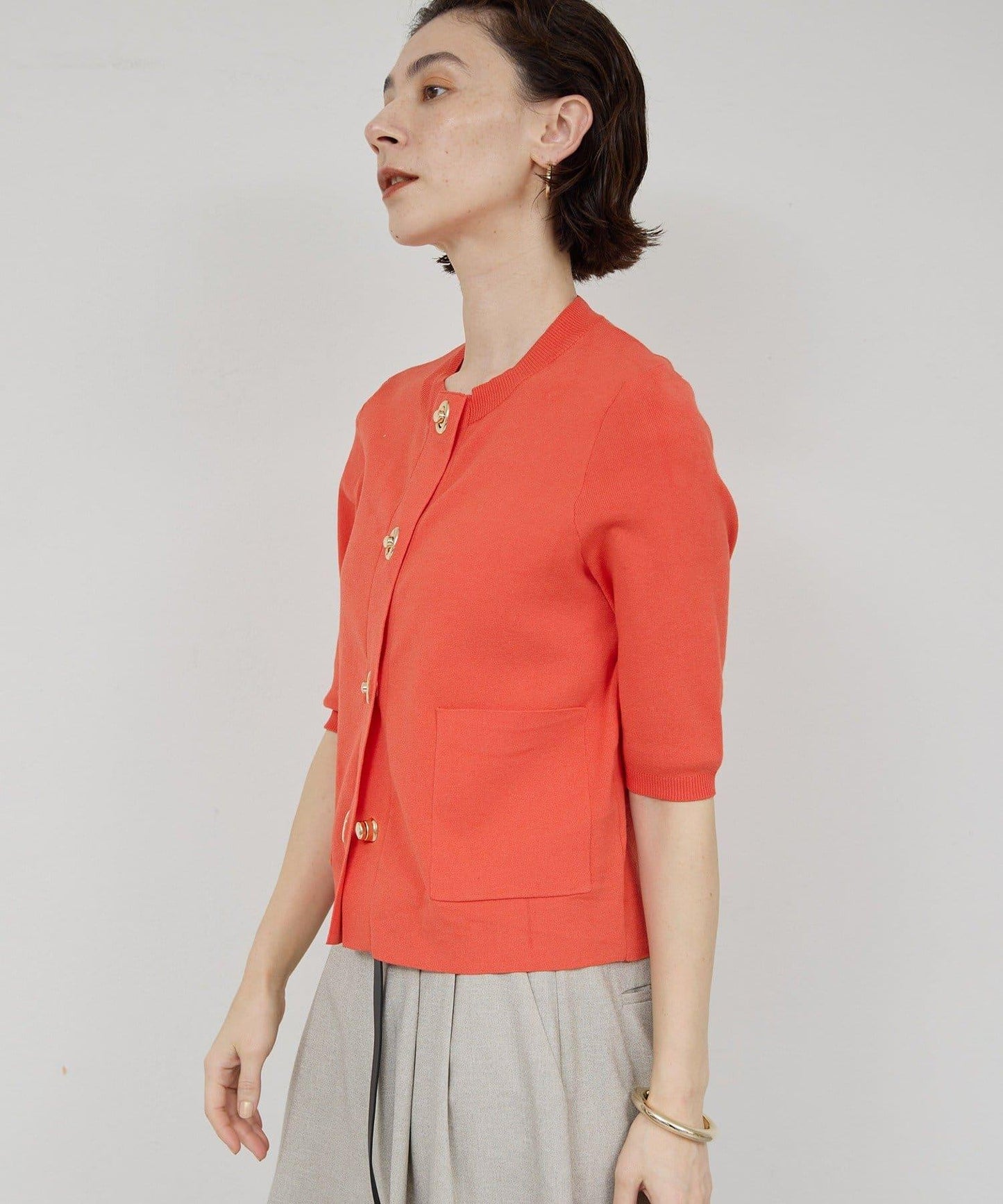 170061586