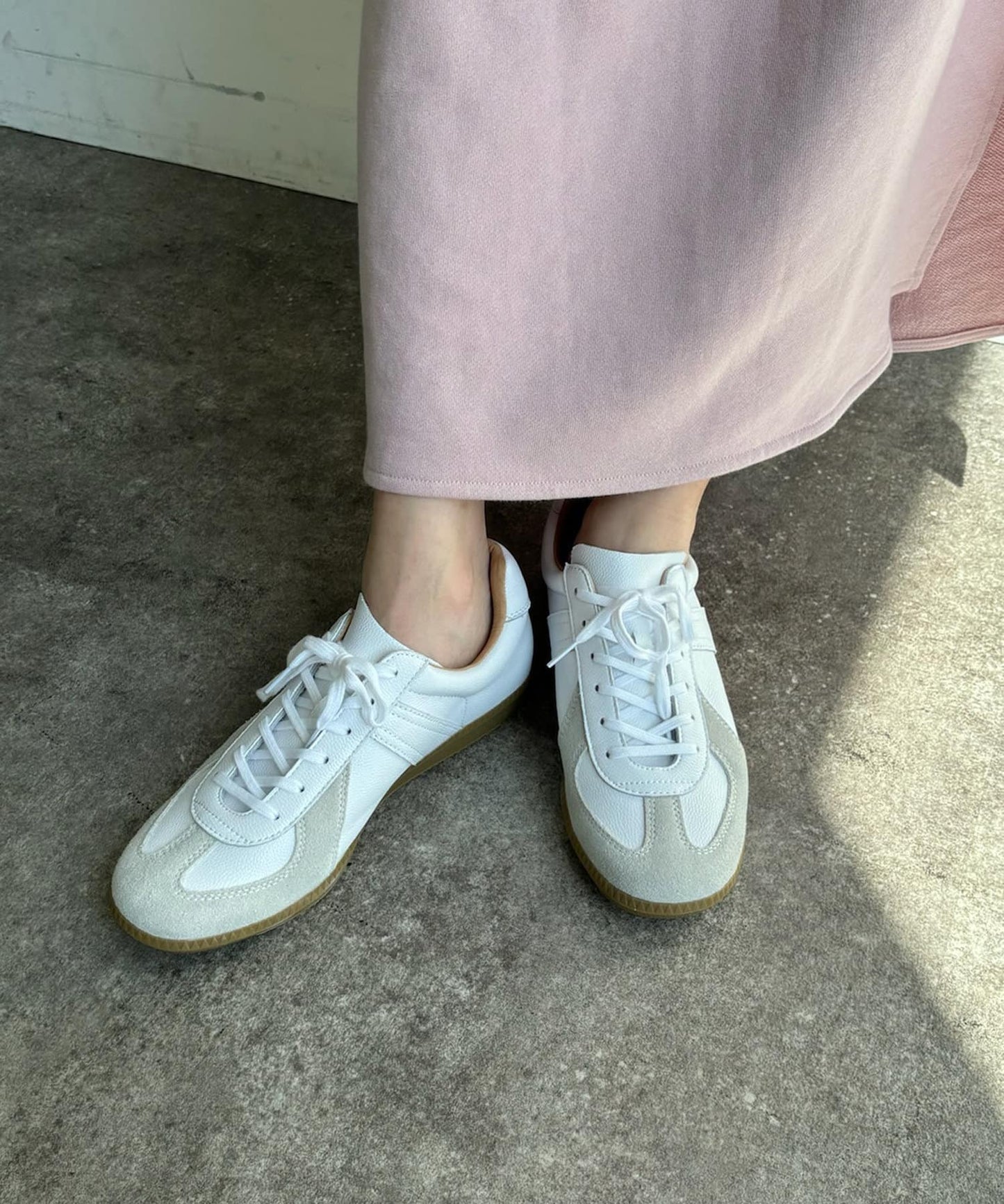 121080010