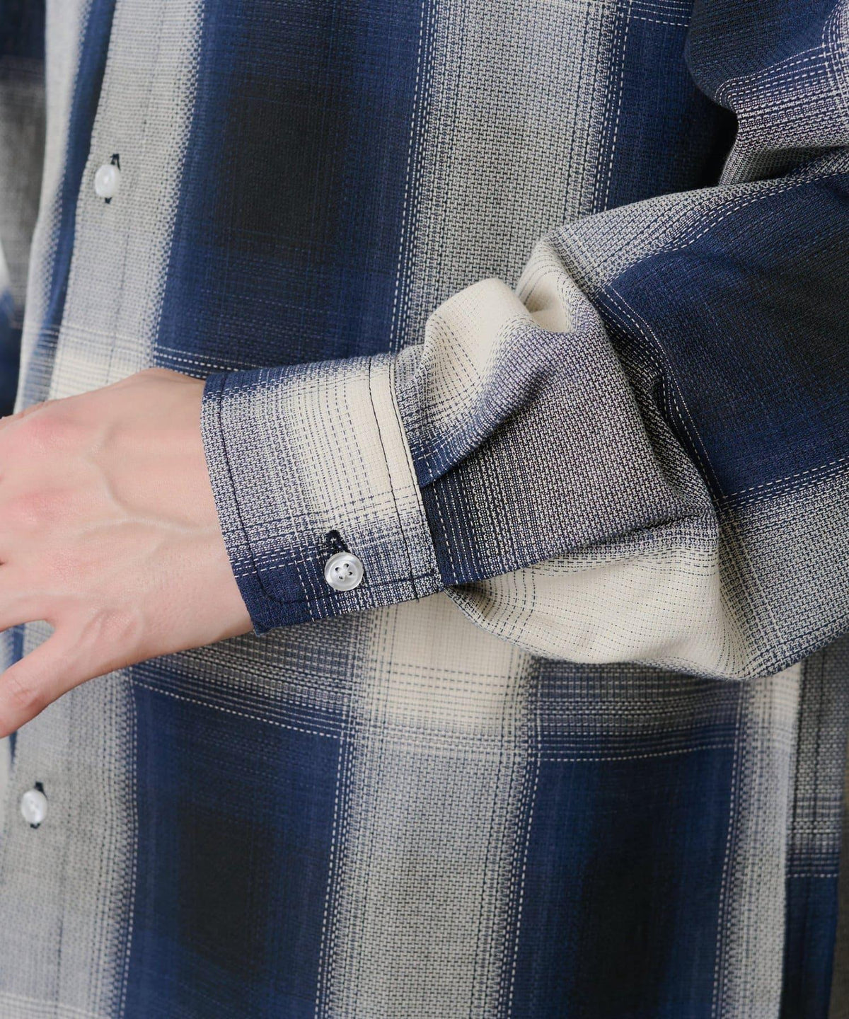 169483134