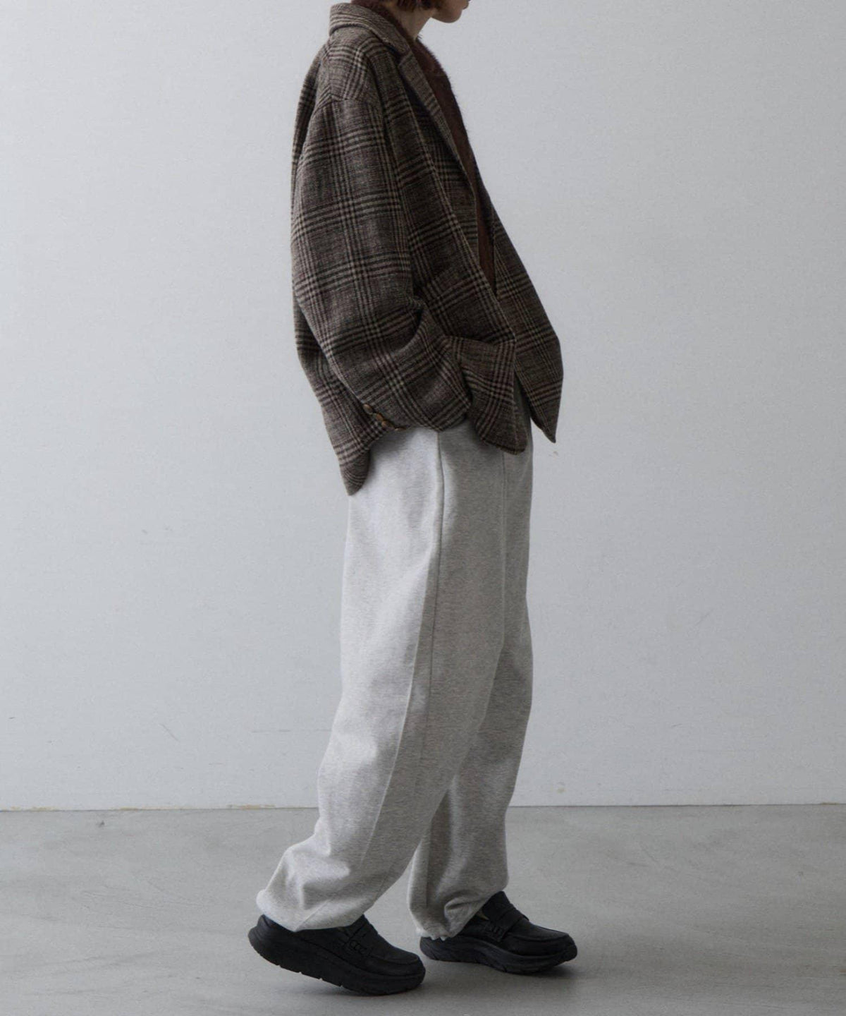173799798