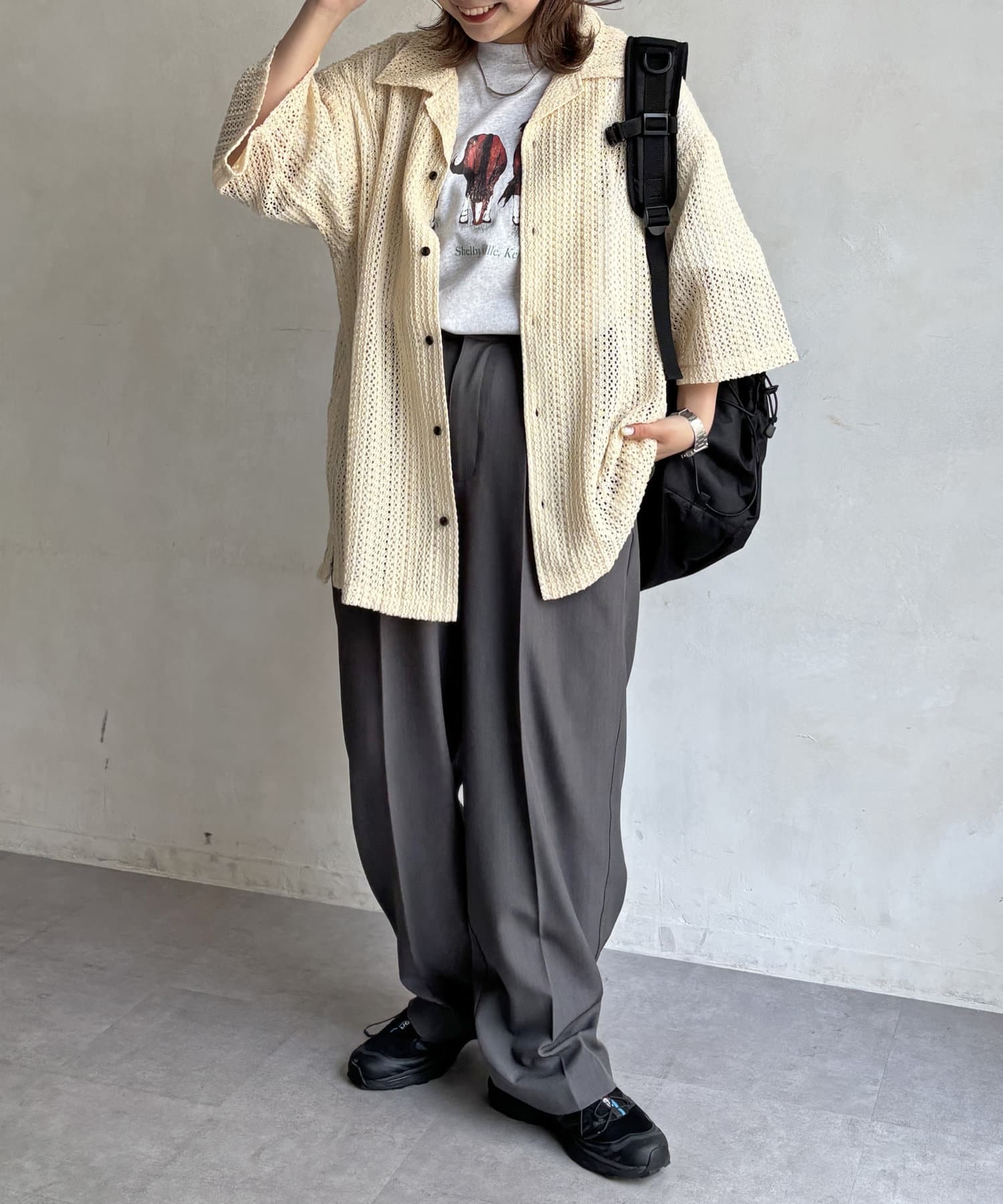 121643558