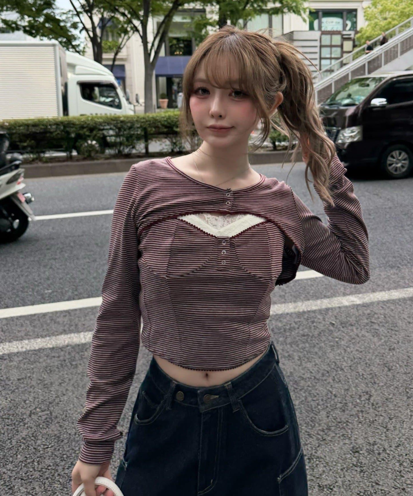 170422168