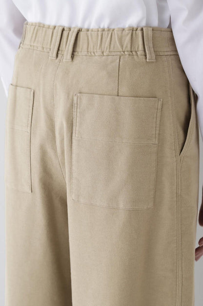 153972791