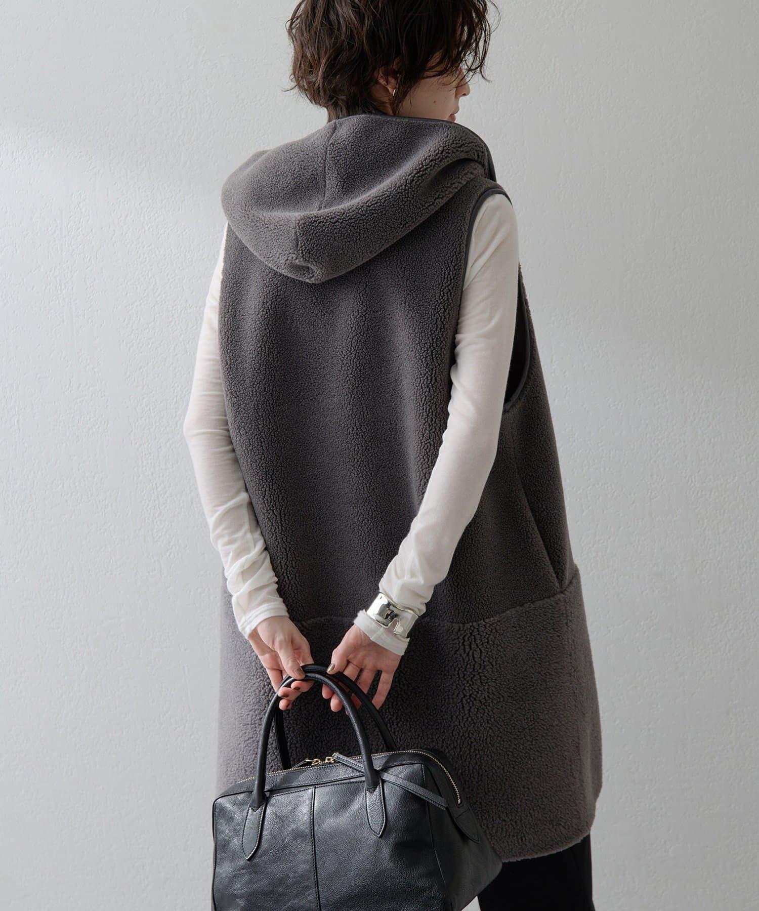162469762