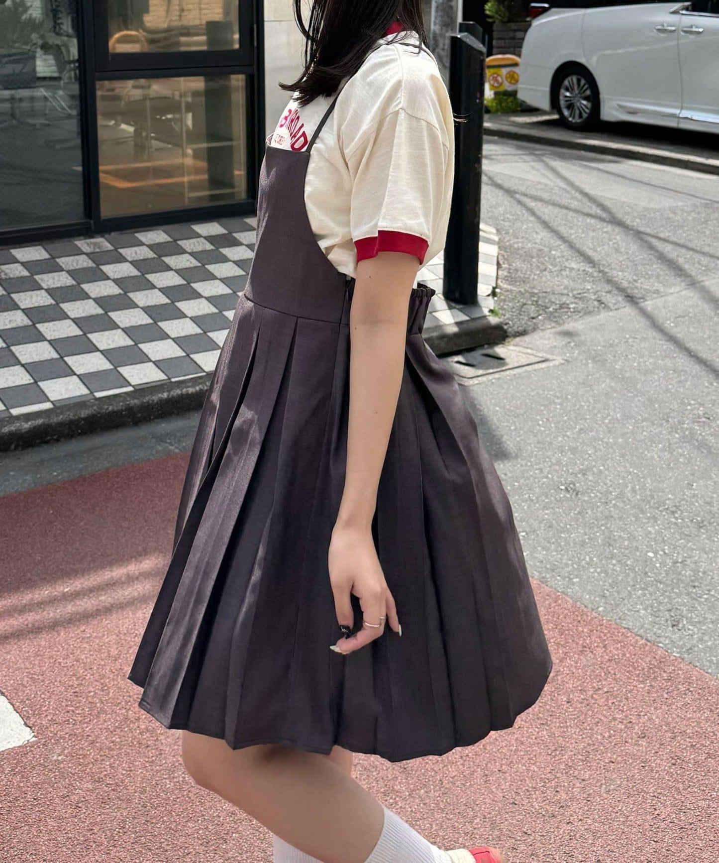 170435838