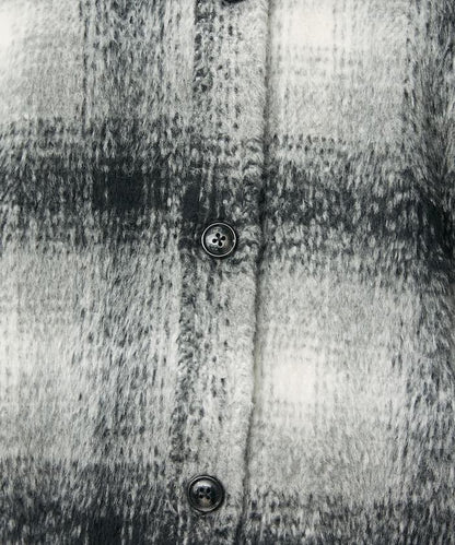 166842898