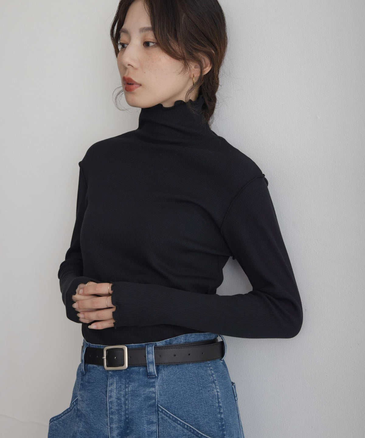 173279127