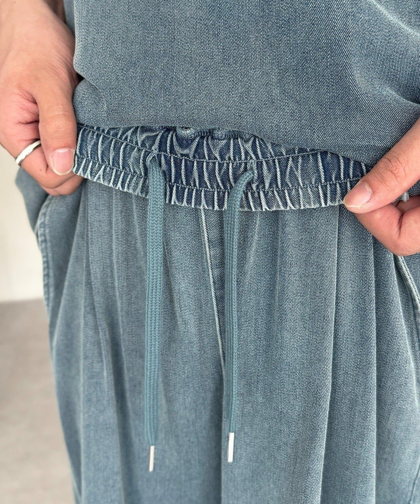 170873028