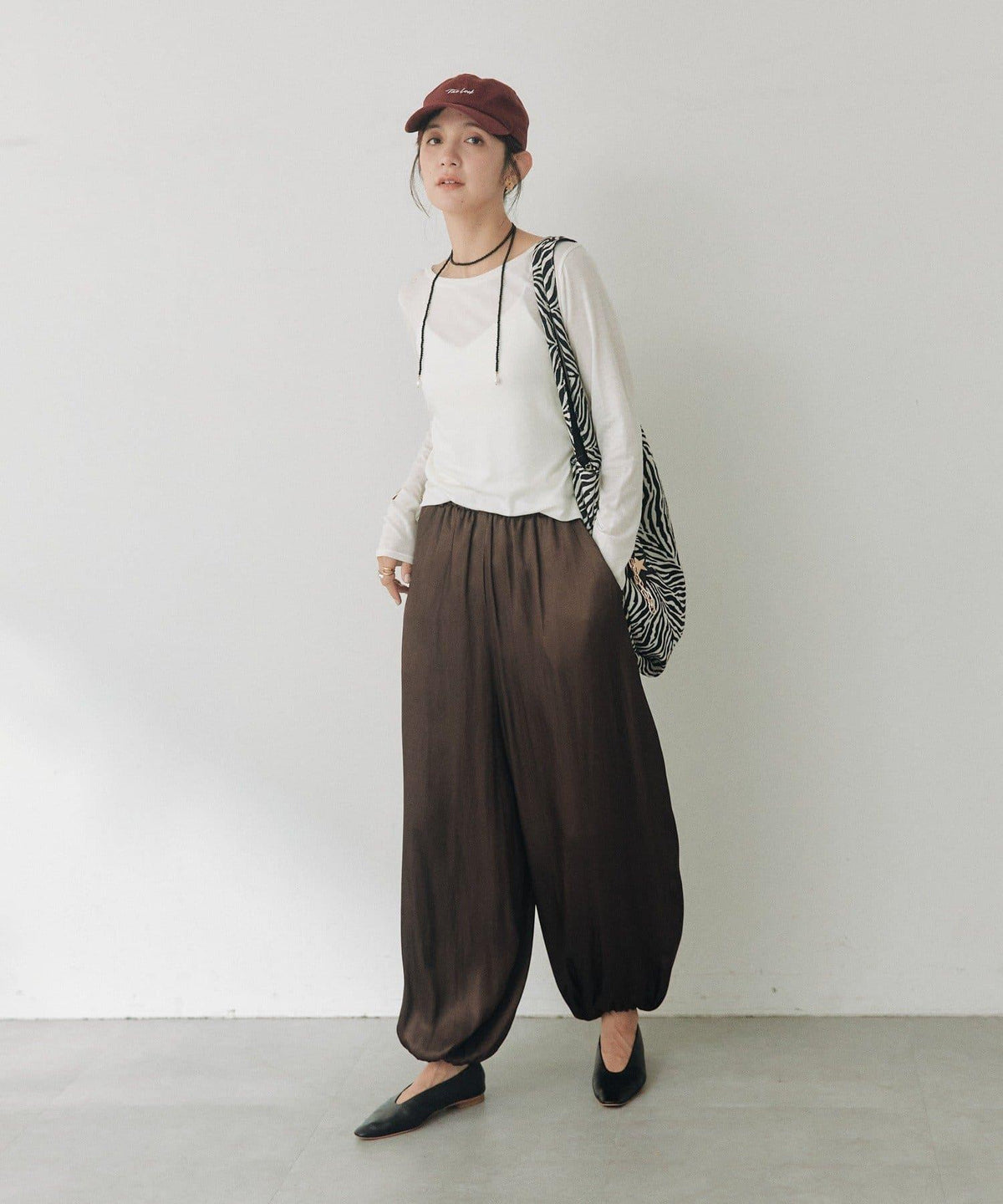 173238565