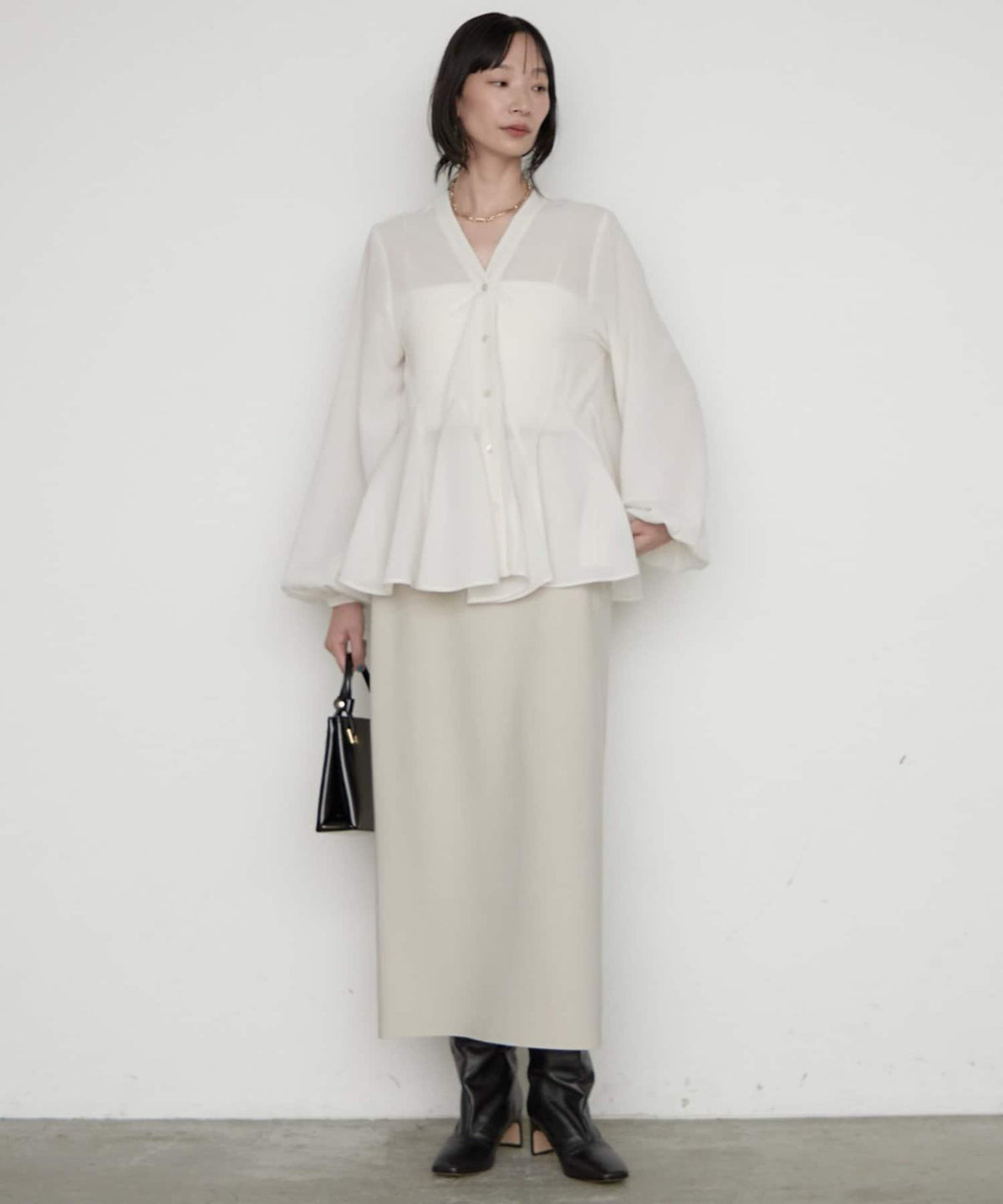 172936293