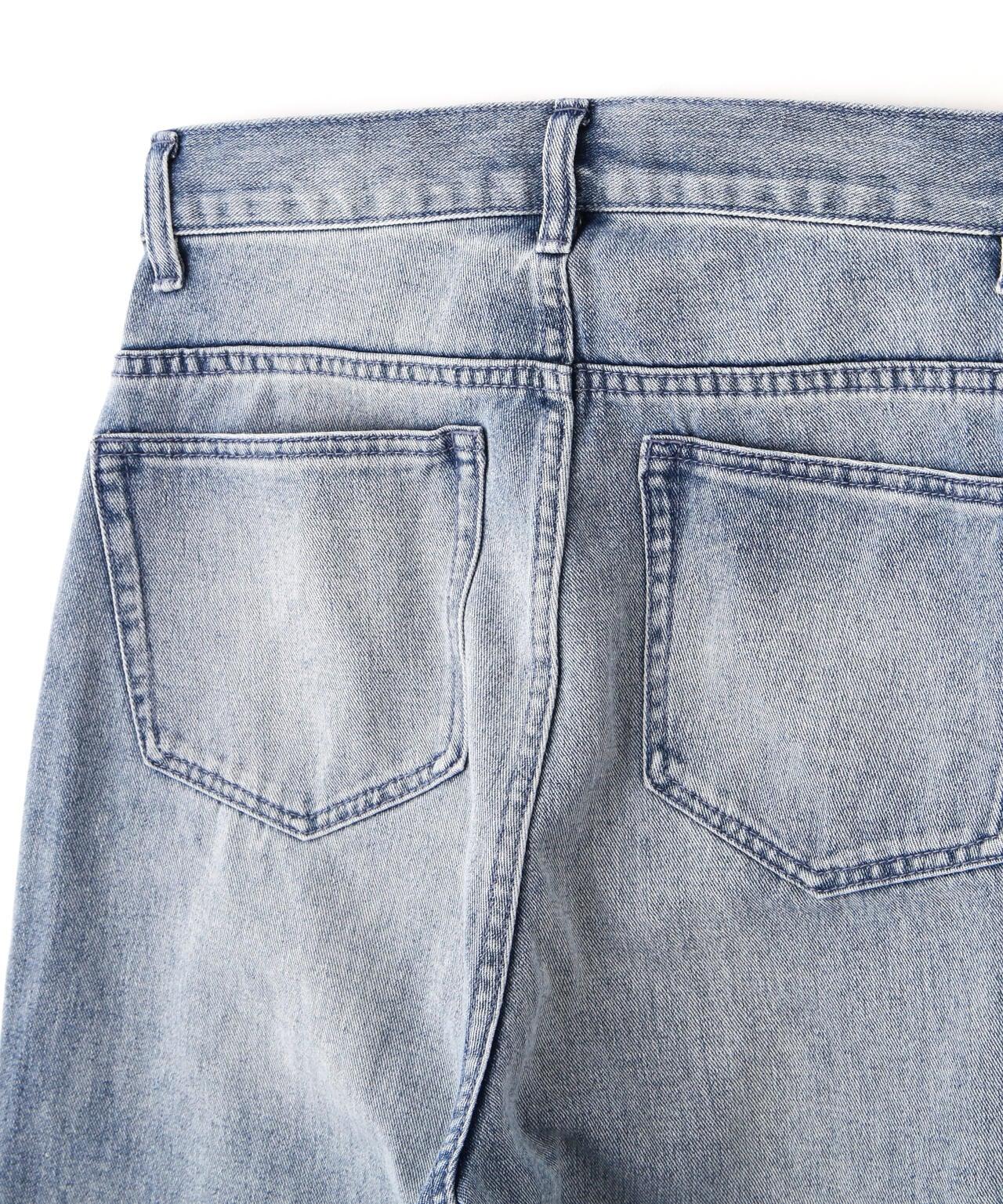 153945900