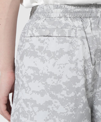 157375884