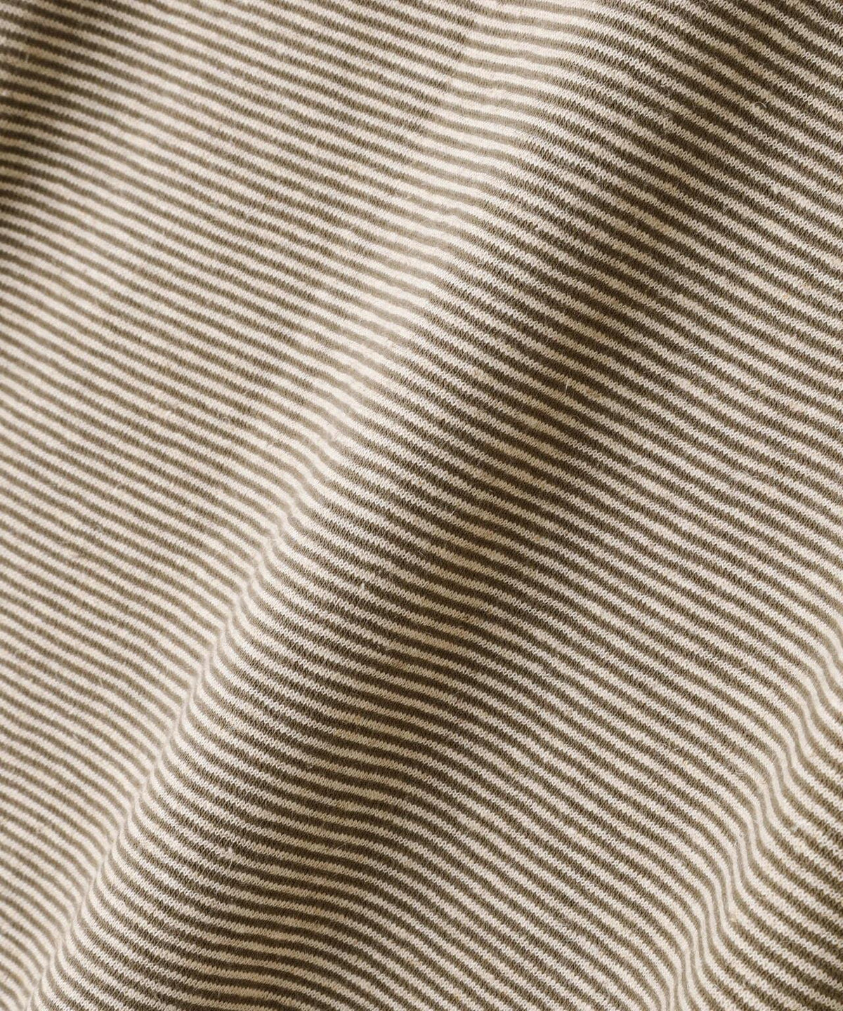 153984550