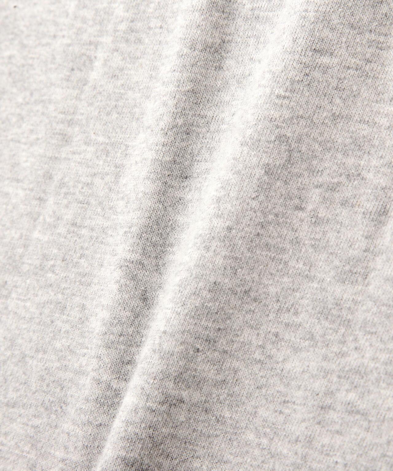 162805877