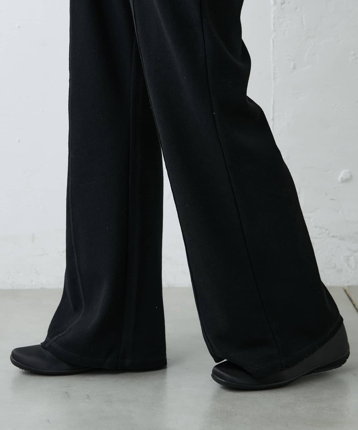 168550608