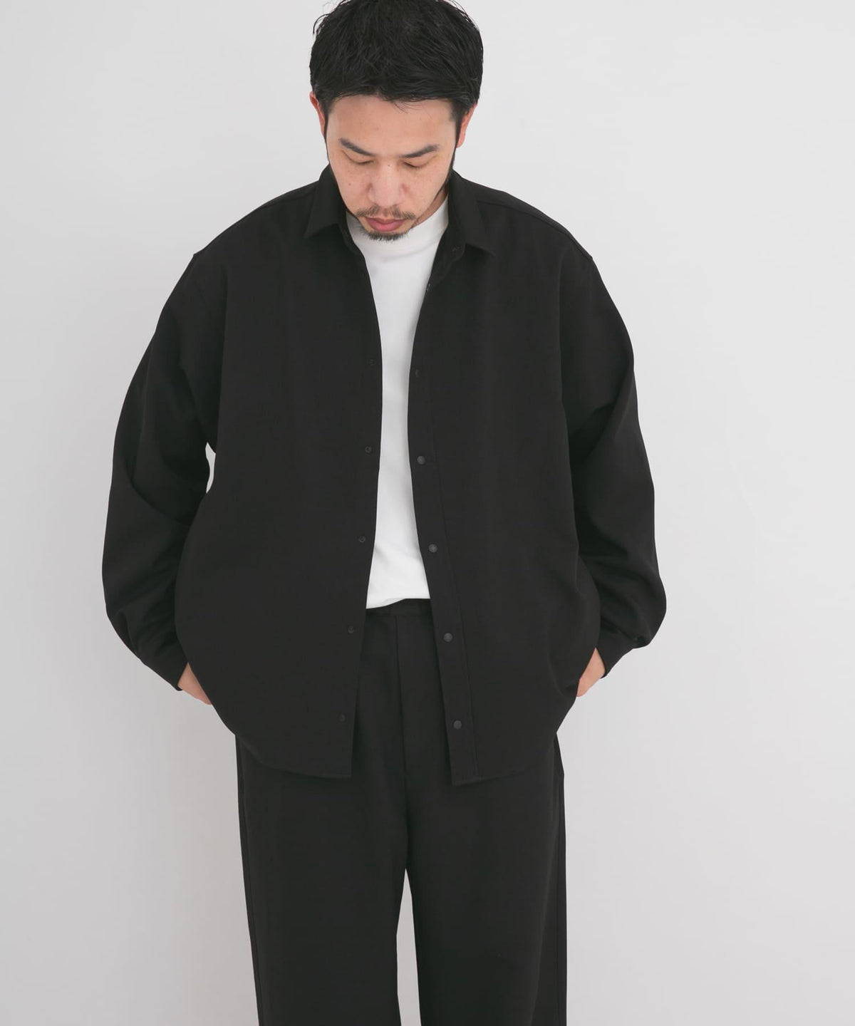 173796079