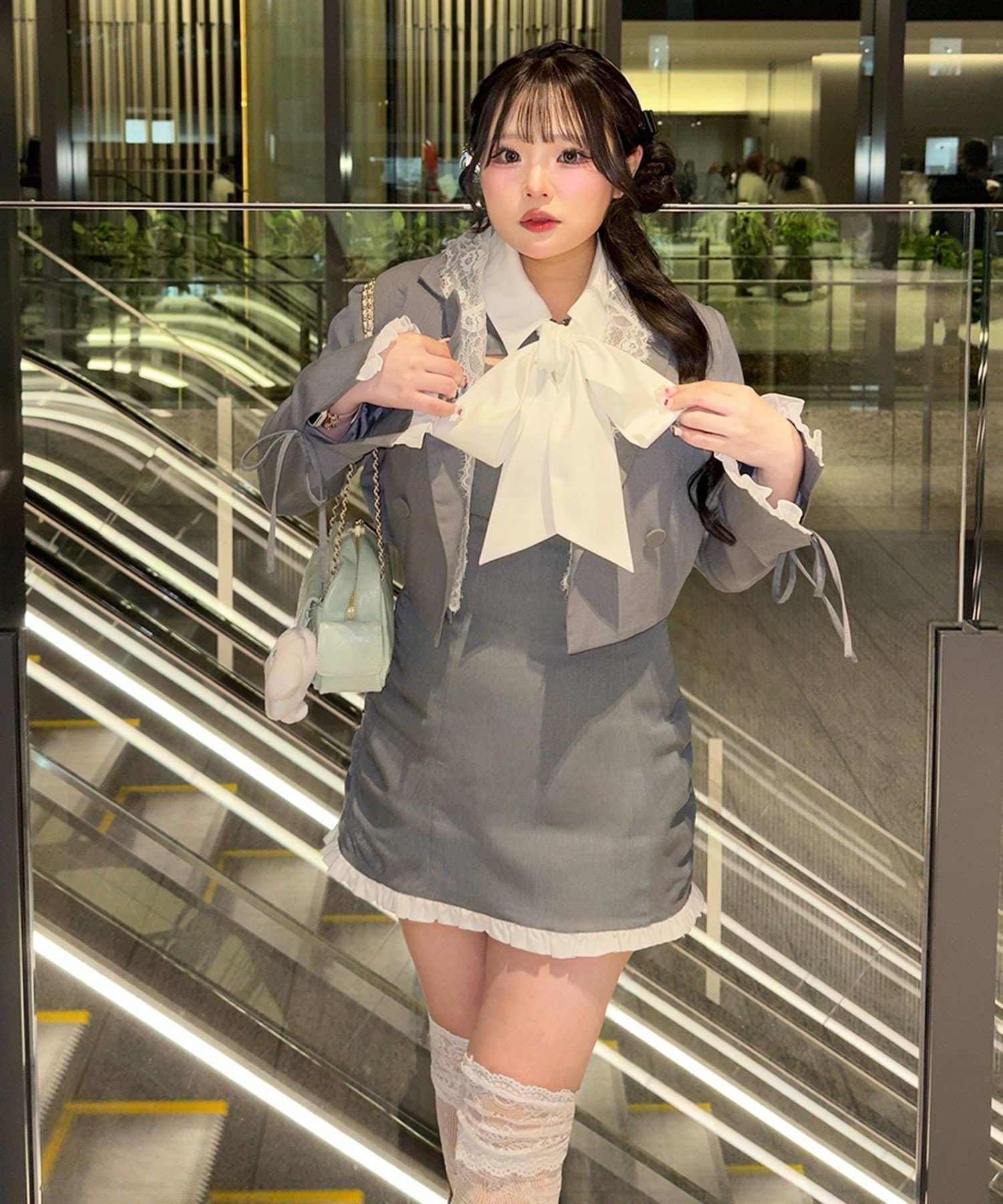 170422123