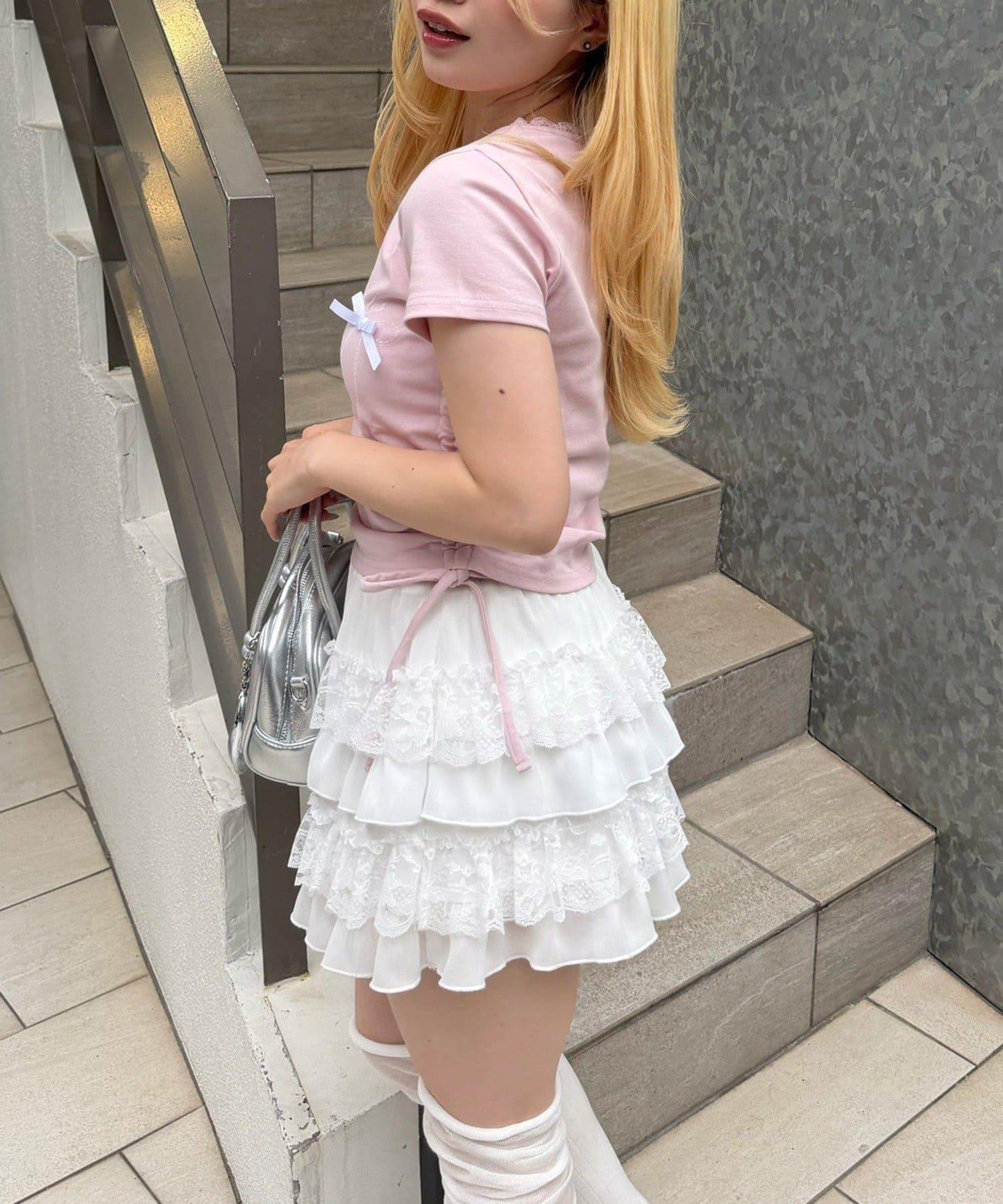 170581024