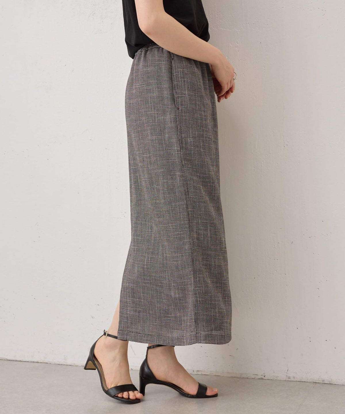 169375016