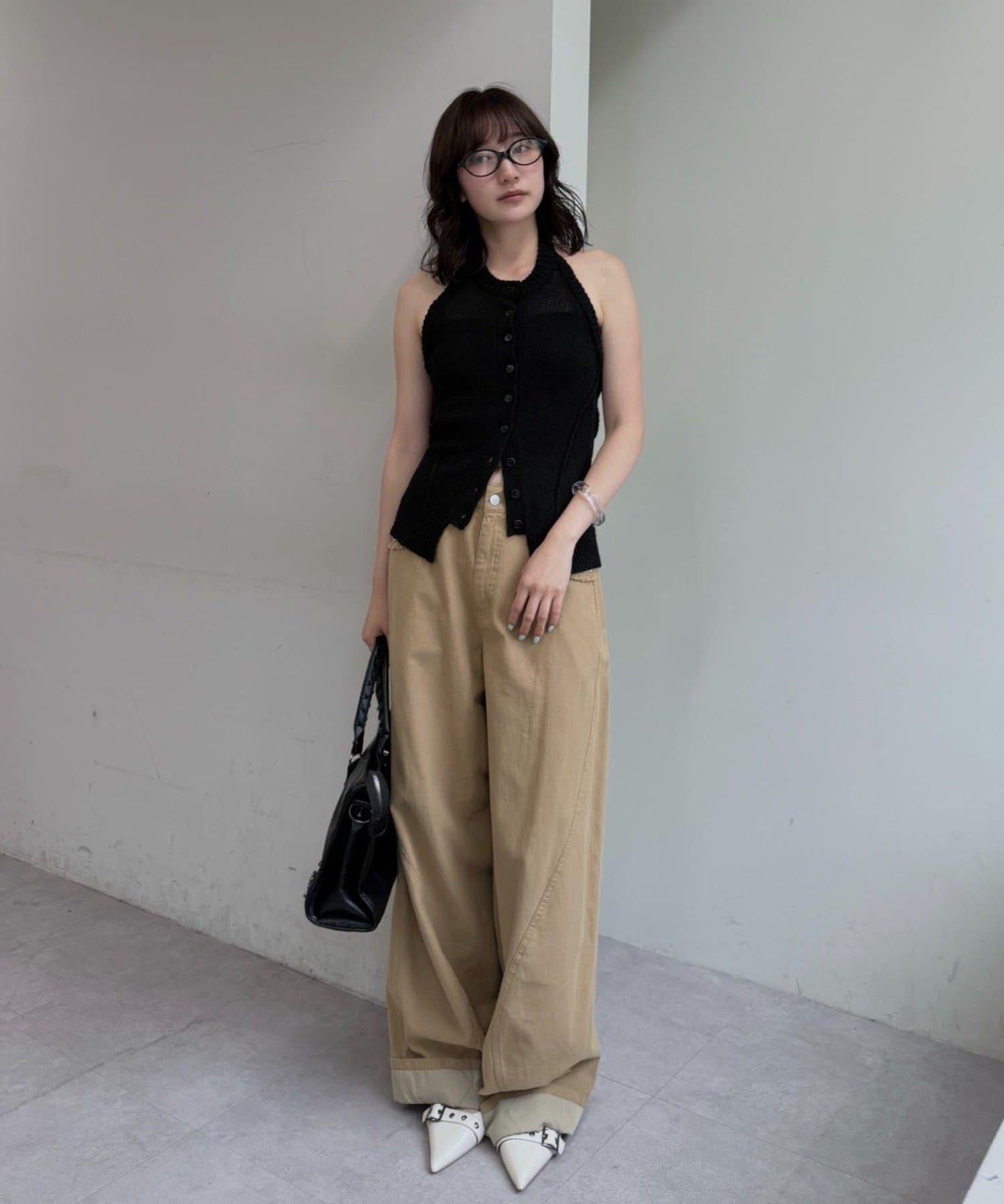 171640147