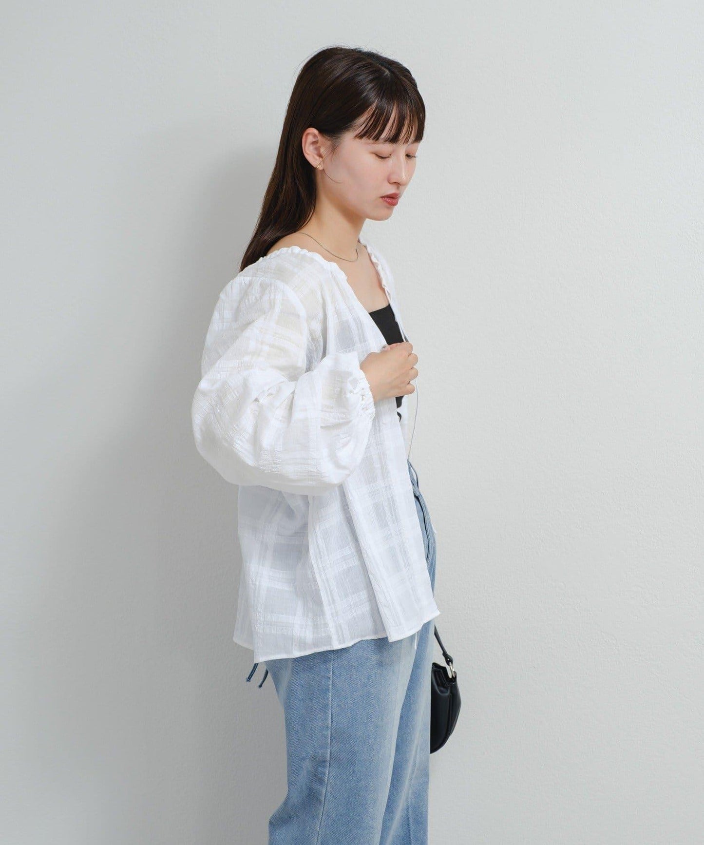162827602