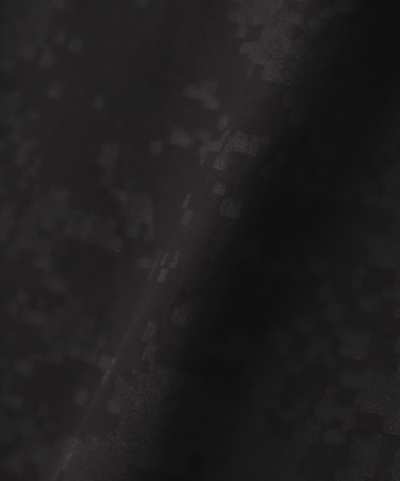 157376125