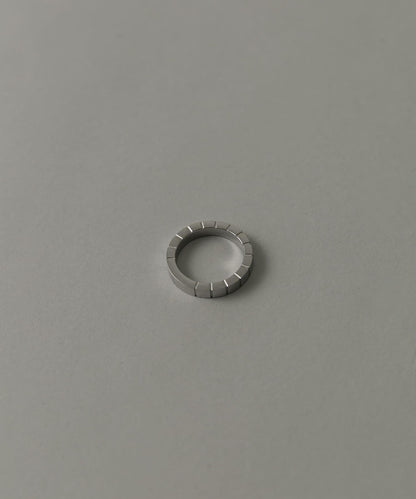 166090041