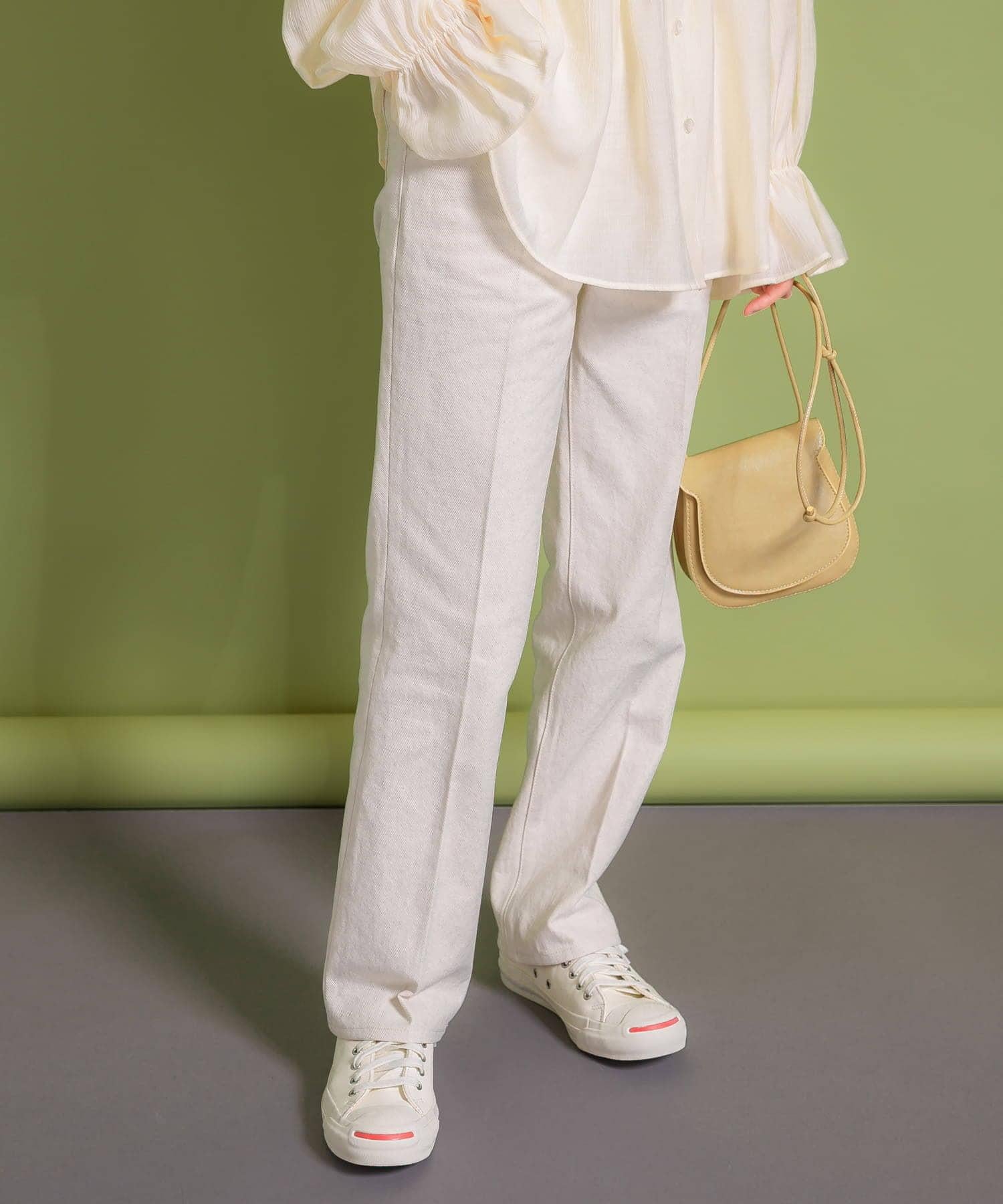 165825713