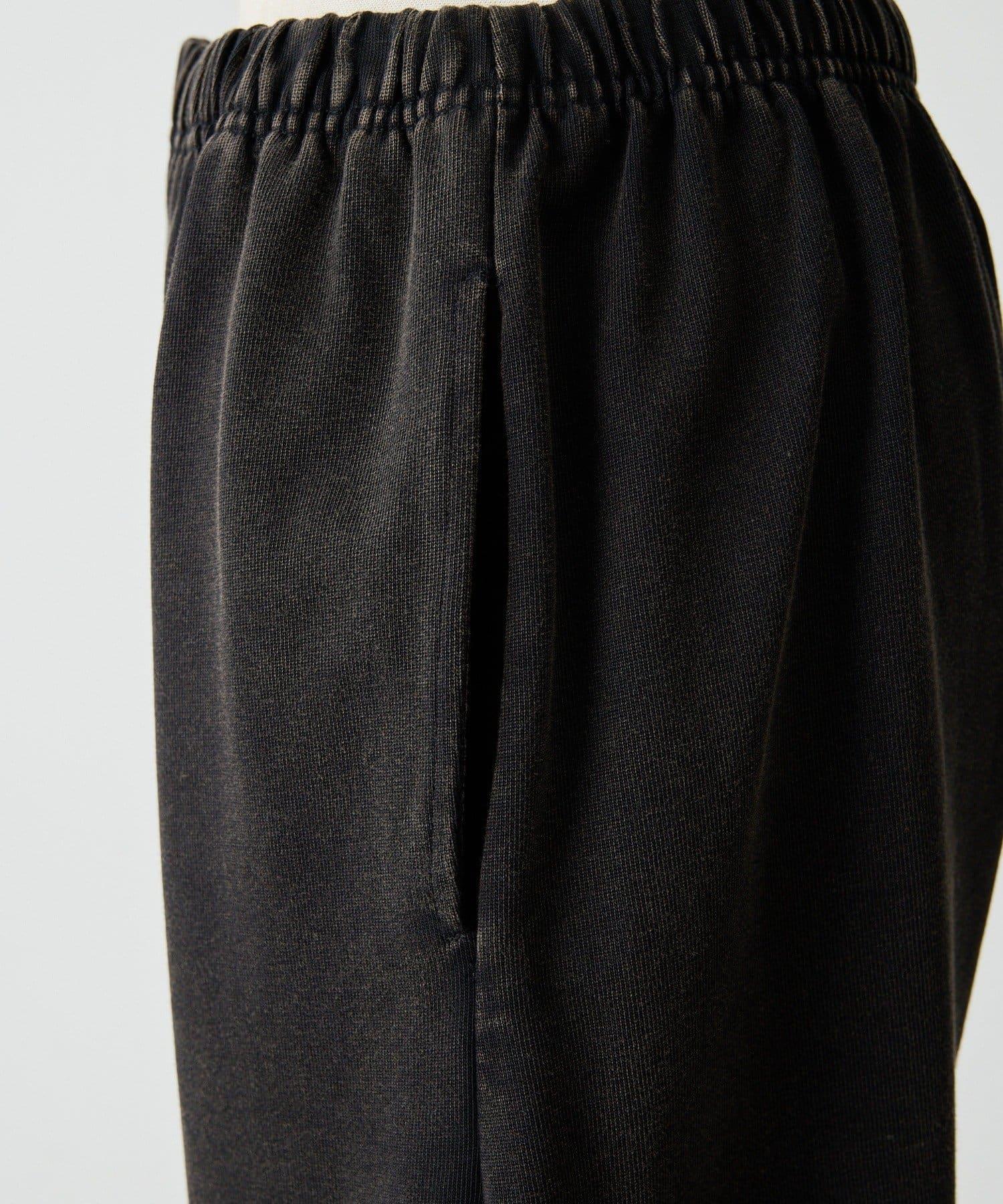 171842596