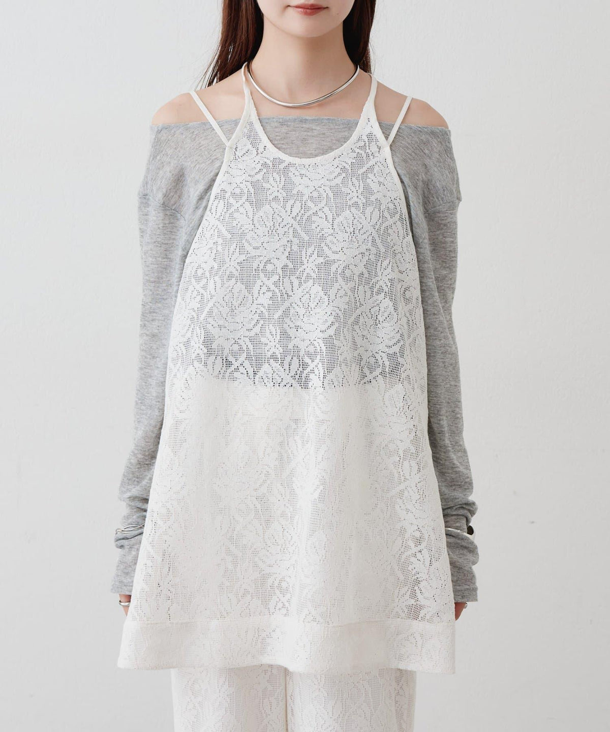 173098121