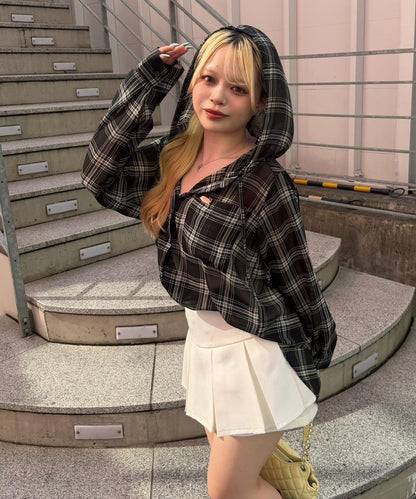 172072047