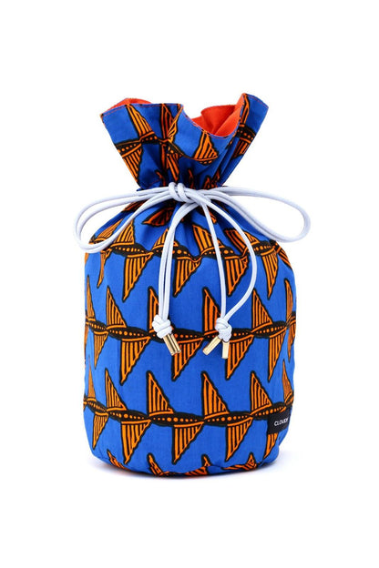 153975037
