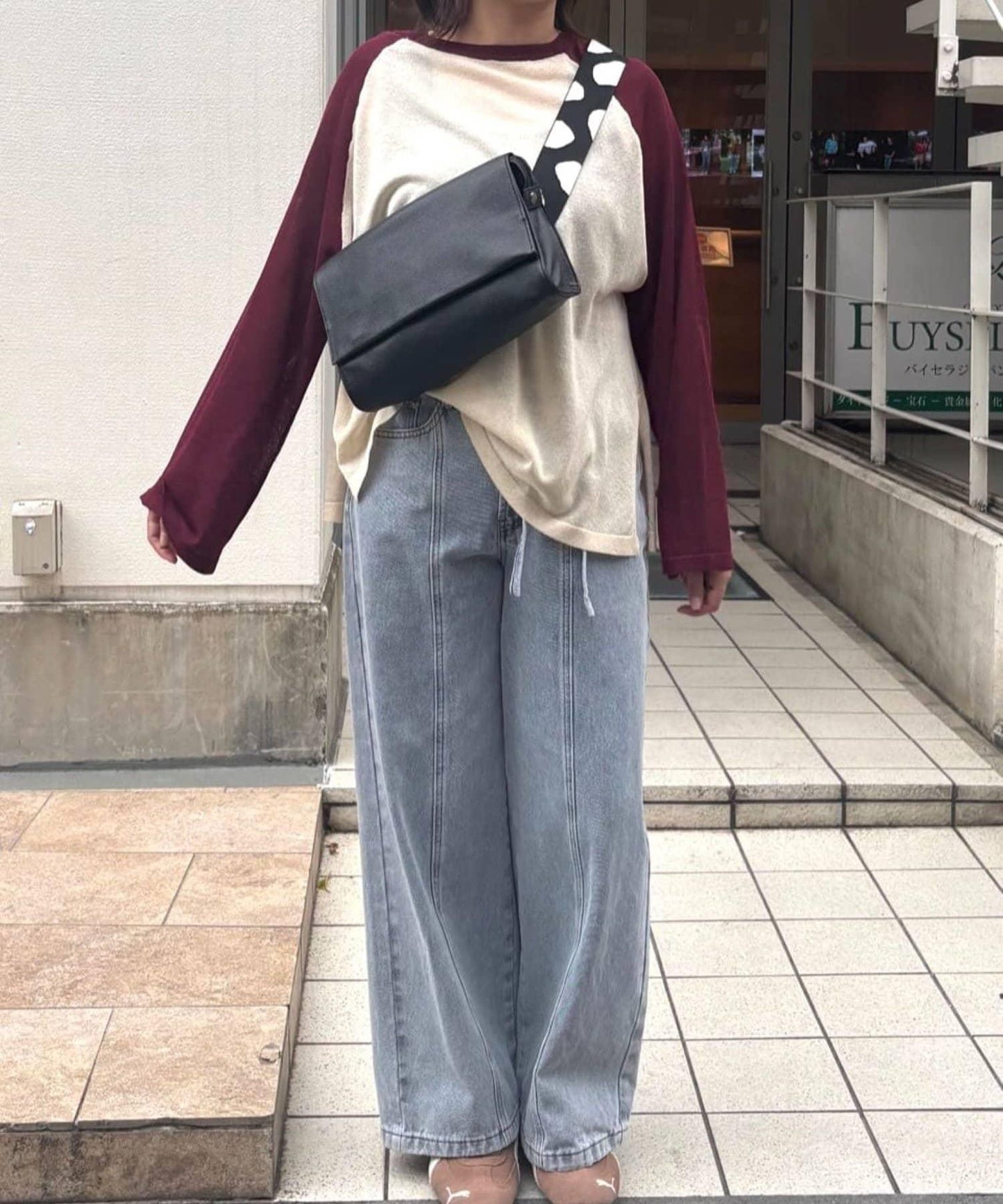 171087832