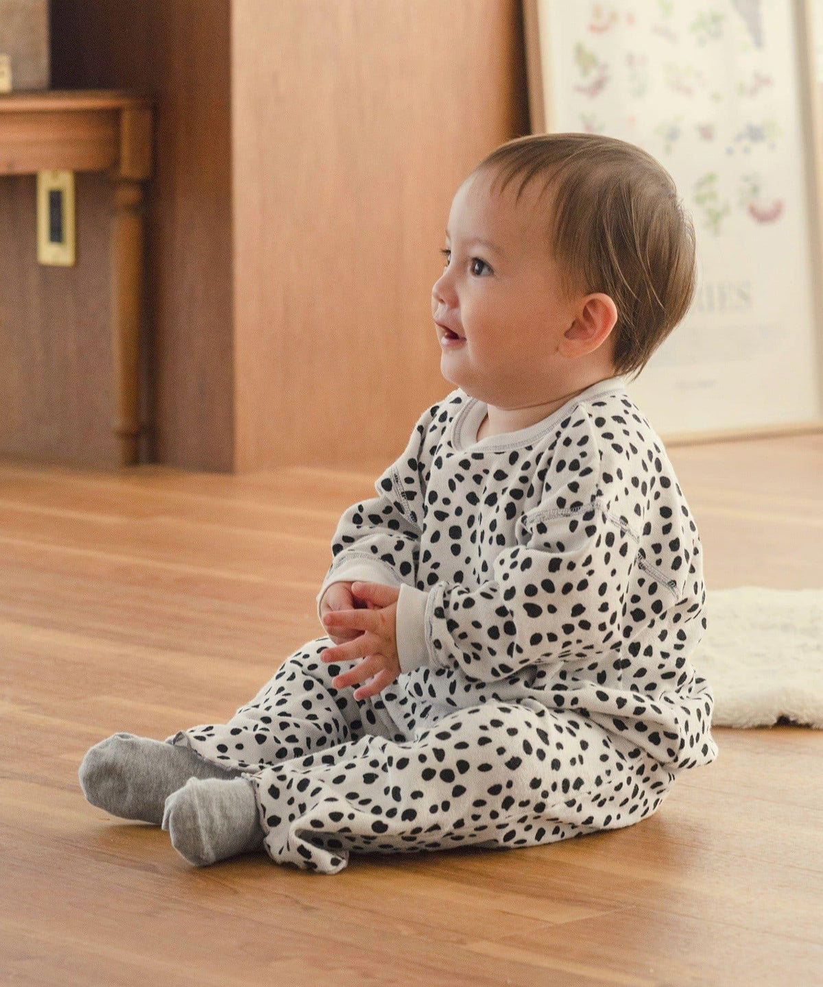 173976143