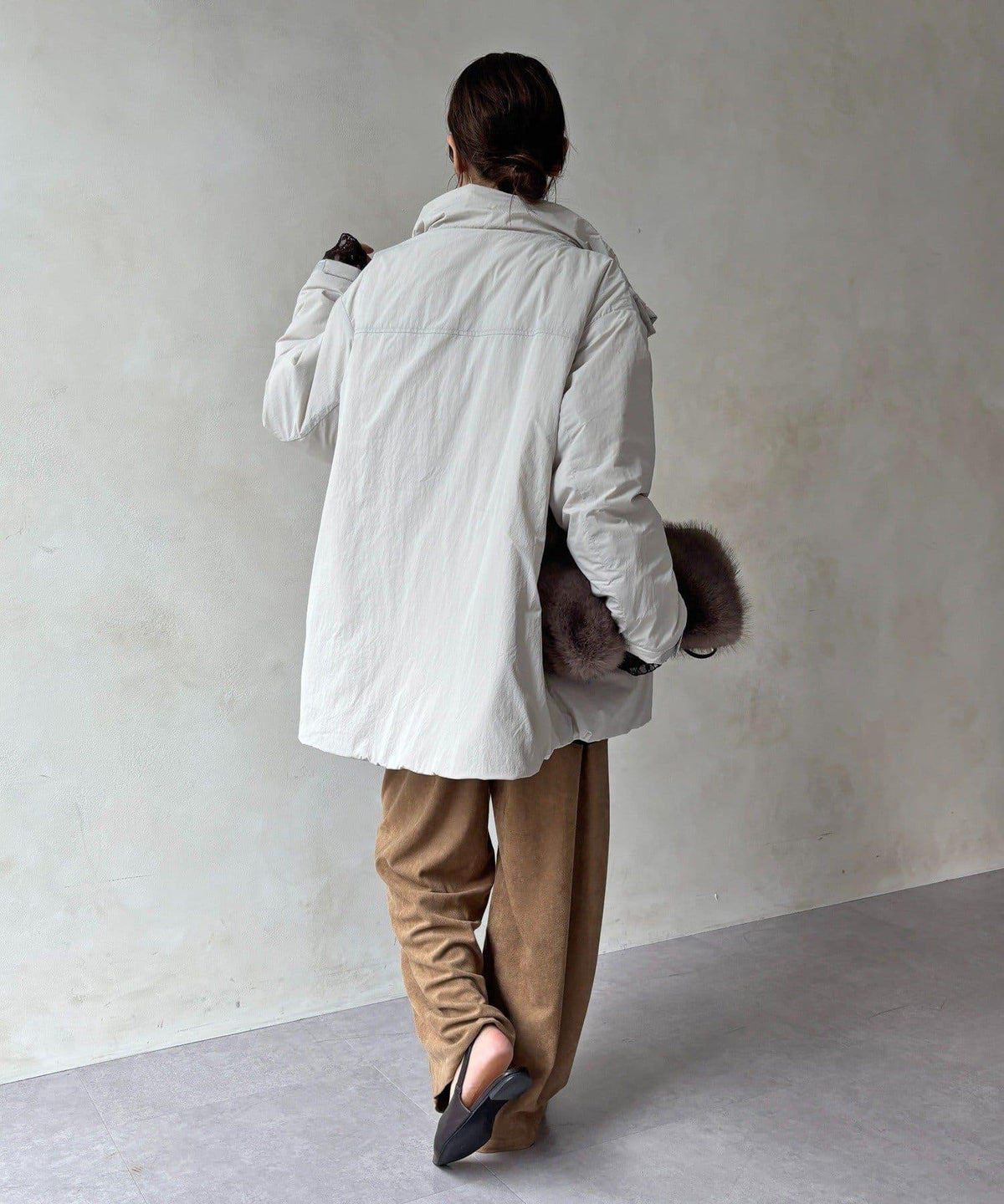 174108284
