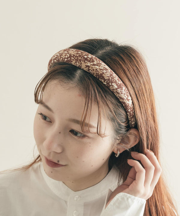 162181245